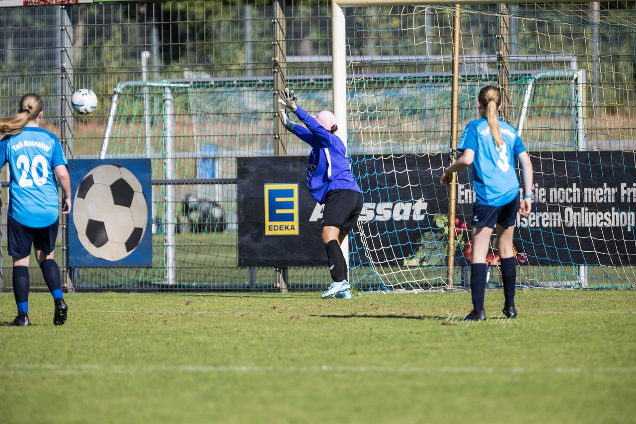 Bild 251 - wBJ TuS Rotenhof - Holstein Kiel : Ergebnis: 1:4